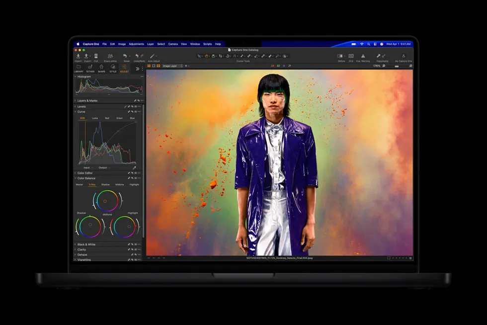 Apple M5 Max MacBook Pro with LM Studio